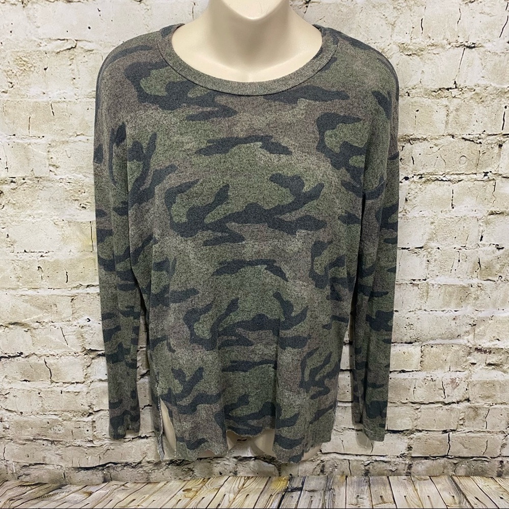AE Soft & Sexy Plush Green Camo Pullover Sweater